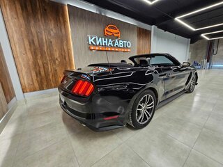 2017 Ford Mustang VI Рестайлинг, чёрный, 2390000 рублей, вид 1