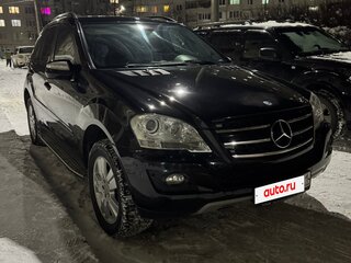 2009 Mercedes-Benz M-Класс 350 II (W164) Рестайлинг, чёрный, 1700000 рублей, вид 4