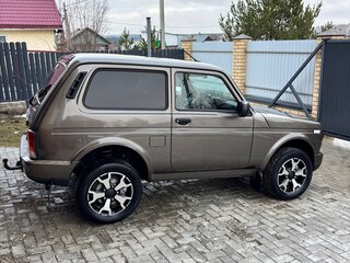 2024 Lada (ВАЗ) Niva Legend I, коричневый, 900000 рублей, вид 3