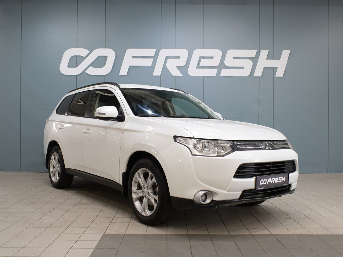 Открыть фотографии: Mitsubishi Outlander III