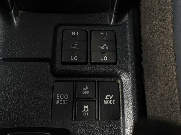 2017 Toyota Corolla Fielder XI (E160, E170, E180) Рестайлинг 1, чёрный - вид 18