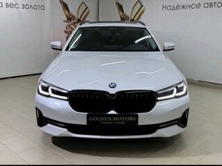 2021 BMW 5 серии 520d xDrive VII (G30/G31/G38) Рестайлинг, белый, 3226383 рублей, вид 2