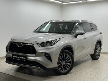 Toyota Highlander IV (XU70)