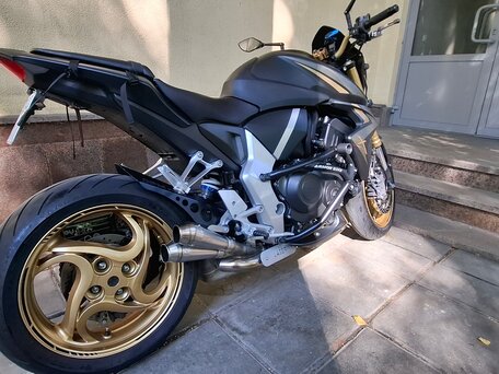 2014 Honda CB 1000, серый, 750000 рублей, вид 5