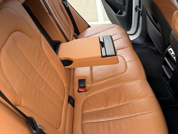 2020 BMW X5 25d IV (G05/G18), белый, 5100000 рублей - вид 16