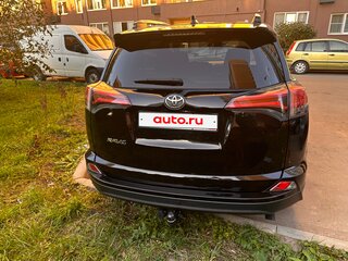 2018 Toyota RAV4 IV (XA40) Рестайлинг, чёрный, 2300000 рублей, вид 4