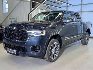 2026 Ram 1500 Crew Cab V Рестайлинг, синий, 10477715 рублей, вид 4