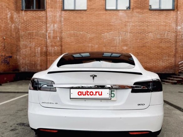 2016 Tesla Model S 90D I, белый, 2000000 рублей - вид 1