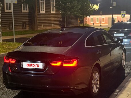 2018 Chevrolet Malibu IX, серый, 1300000 рублей, вид 5