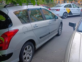 2008 Peugeot 308 I, серебристый, 230000 рублей, вид 4