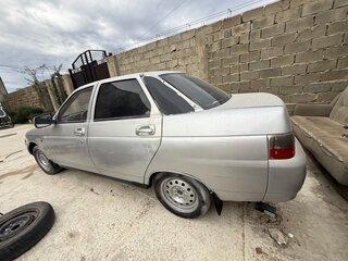 2004 Lada (ВАЗ) 2110, серебристый, 70000 рублей, вид 5
