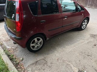 2004 Mitsubishi Colt VI (Z20/Z30), красный, 240000 рублей, вид 5