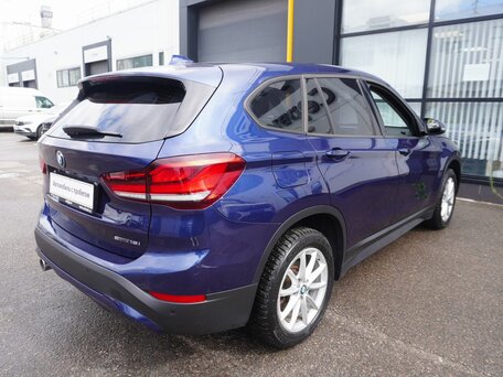 2020 BMW X1 18i sDrive II (F48) Рестайлинг, синий, 2198000 рублей, вид 5