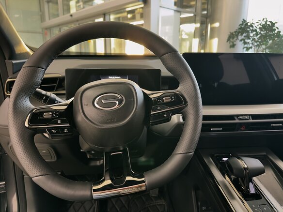 2026 GAC GS4, серый, 3949000 рублей - вид 2