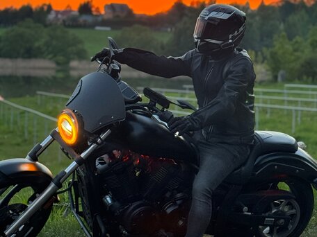 2011 Yamaha XVS1300, чёрный, 1000000 рублей, вид 2