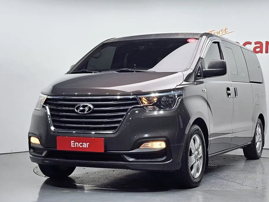 Открыть фотографии: Hyundai Grand Starex I Рестайлинг 2
