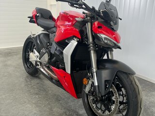 2023 Ducati Streetfighter V2, красный, 1579000 рублей, вид 1