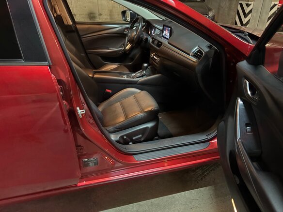 2018 Mazda 6 III (GJ) Рестайлинг, красный, 1900000 рублей - вид 12