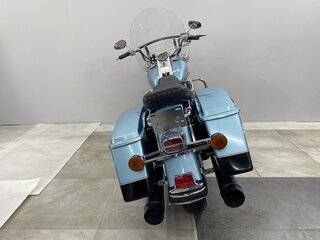 2006 Harley-Davidson Road King, голубой, 689000 рублей, вид 4