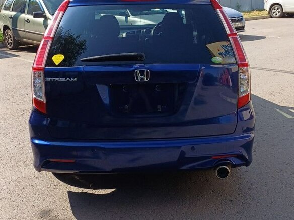 2010 Honda Stream II Рестайлинг, синий, 1200000 рублей - вид 4