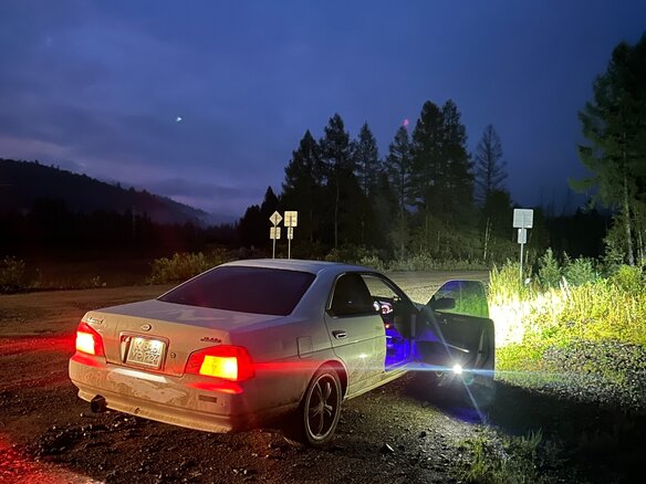1997 Nissan Laurel VIII (C35), белый, 350000 рублей - вид 9