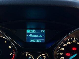 2012 Ford Focus III, красный, 700000 рублей, вид 5