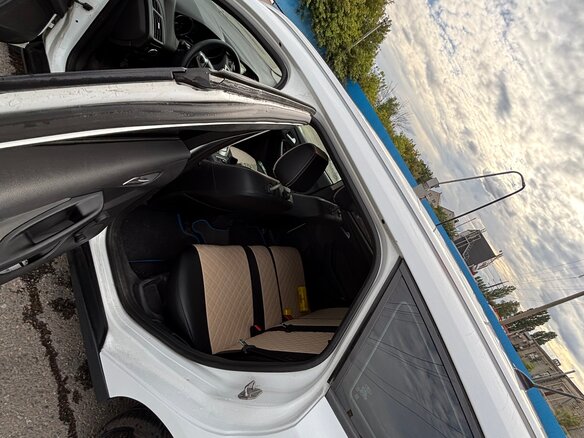 2012 Ford Focus III, белый, 800000 рублей - вид 14
