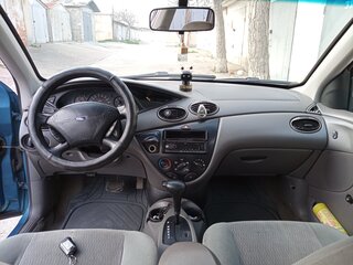 2000 Ford Focus I (North America), синий, 420000 рублей, вид 5
