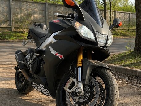 2013 Aprilia RSV4, серый, 1040000 рублей, вид 1