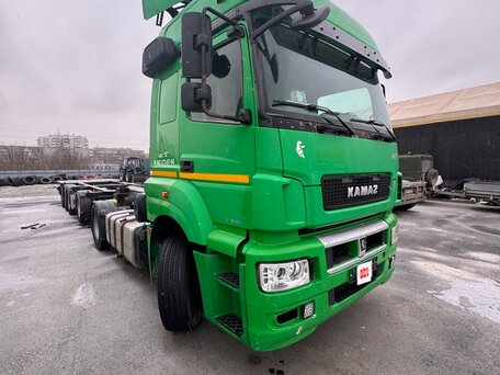 2017 КамАЗ 5490 NEO, зелёный, 1500000 рублей, вид 2