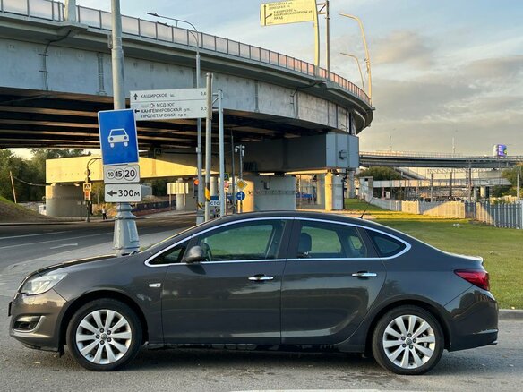 2013 Opel Astra J Рестайлинг, серый, 890000 рублей - вид 3