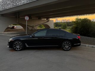 2016 BMW 7 серии Long 730Ld xDrive VI (G11/G12), чёрный, 3350000 рублей, вид 4