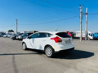 2014 Ford Focus III, белый, 809000 рублей, вид 4
