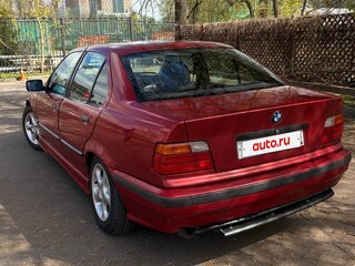1994 BMW 3 серии 318i III (E36), красный, 380000 рублей, вид 3