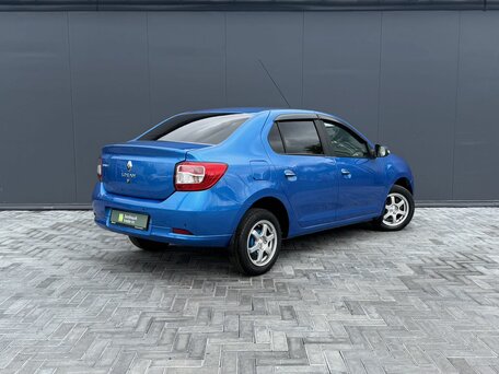 2017 Renault Logan II, синий, 895000 рублей, вид 2