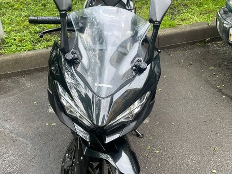 2019 Kawasaki Ninja 400, чёрный, 690000 рублей, вид 4