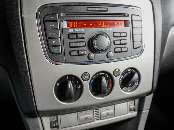 2011 Ford Focus II Рестайлинг, синий, 629000 рублей - вид 11