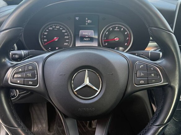 2014 Mercedes-Benz C-Класс 180 IV (W205), чёрный, 2100000 рублей - вид 4