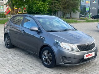 2013 Kia Rio III, серый, 650000 рублей, вид 2