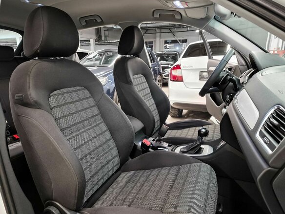 2012 Audi Q3 I (8U), белый - вид 20
