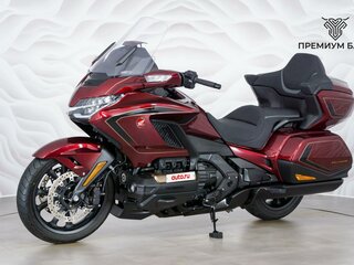 2025 Honda GL 1800 Gold Wing, красный, 3599000 рублей, вид 3