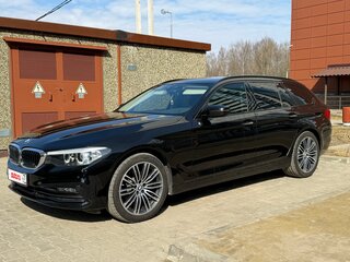 2018 BMW 5 серии 520d xDrive VII (G30/G31/G38), чёрный, 2780000 рублей, вид 5