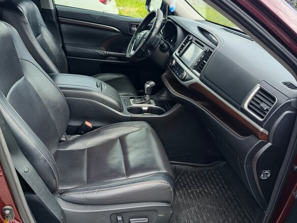 2014 Toyota Highlander III (XU50), красный, 2800000 рублей - вид 35