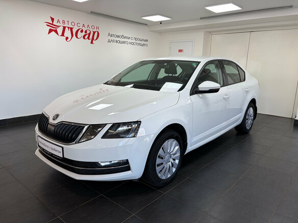 2019 Skoda Octavia III (A7) Рестайлинг, белый, 1840000 рублей