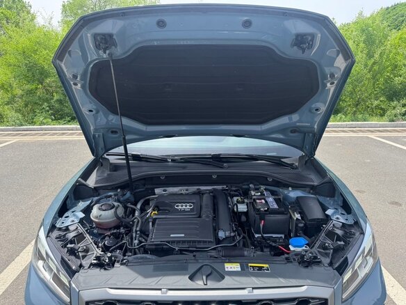 2022 Audi Q2 L 35 TFSI I Рестайлинг, синий, 1730000 рублей - вид 19