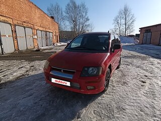 2000 Mitsubishi Space Runner II, красный, 220000 рублей, вид 2