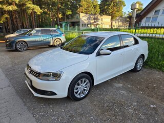 2013 Volkswagen Jetta VI, белый, 1230000 рублей, вид 1