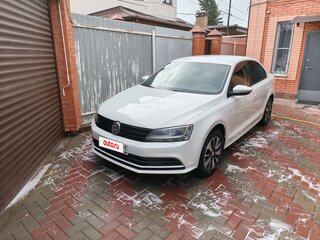 2015 Volkswagen Jetta VI Рестайлинг, белый, 1380000 рублей, вид 1