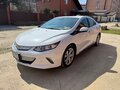 2017 Chevrolet Volt II, белый, 1950000 рублей - вид 1
