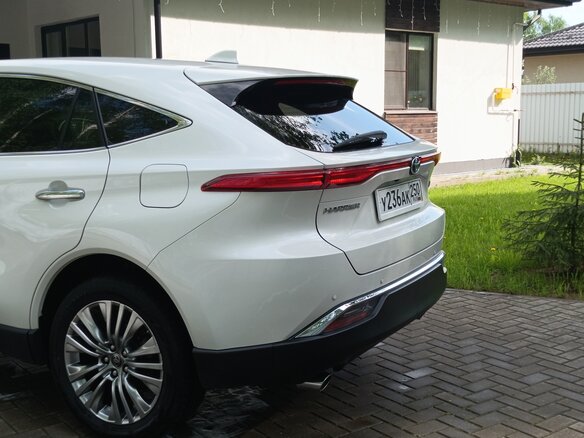 2020 Toyota Harrier IV (XU80), белый, 3990000 рублей - вид 9